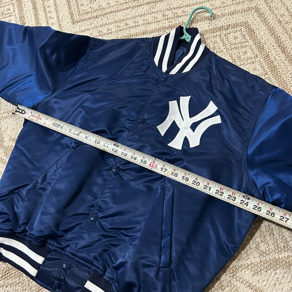 New York Yankees Vintage Satin Bomber Starter Jacket - Picture 6 of 6